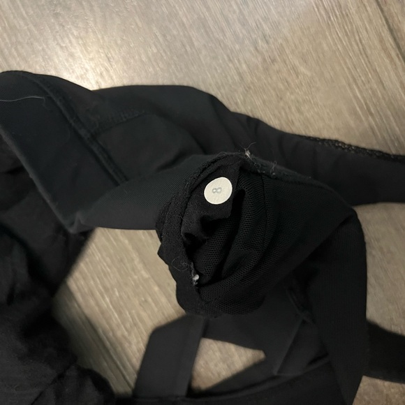 Lulu sports bra - Picture 3 of 3